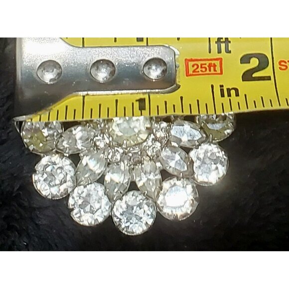 VTG WEISS Brooch Pin Clear Rhinestone Domed Layers Round Marquise Silver Tone - Picture 15 of 16